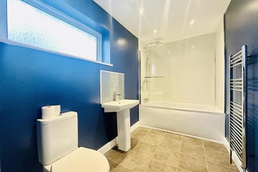 3 bed house, Tevery Close, Beeston, Nottingham, NG98DU - Image 6